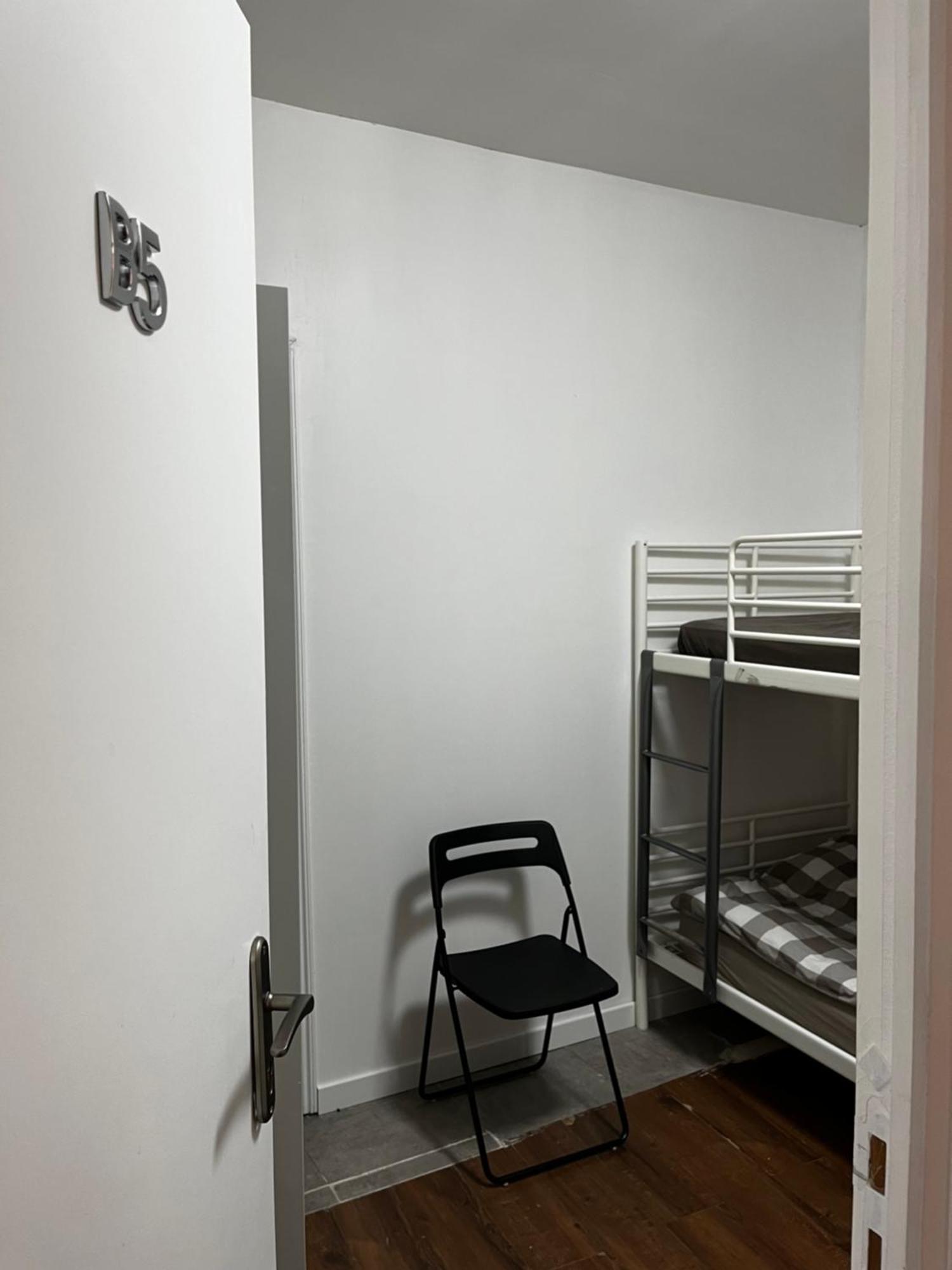 Chez Mia Paris Hostel ภายนอก รูปภาพ