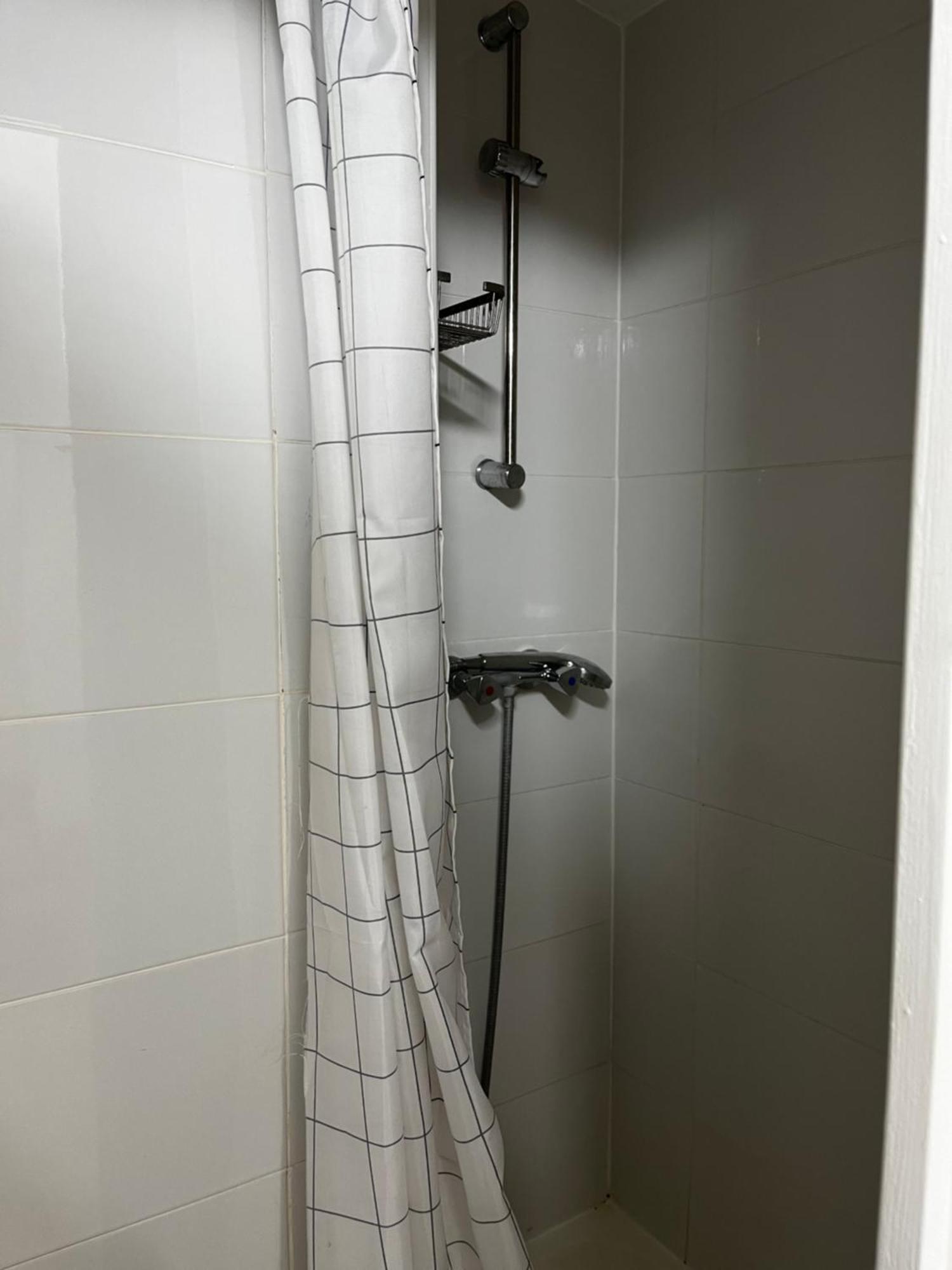 Chez Mia Paris Hostel ภายนอก รูปภาพ