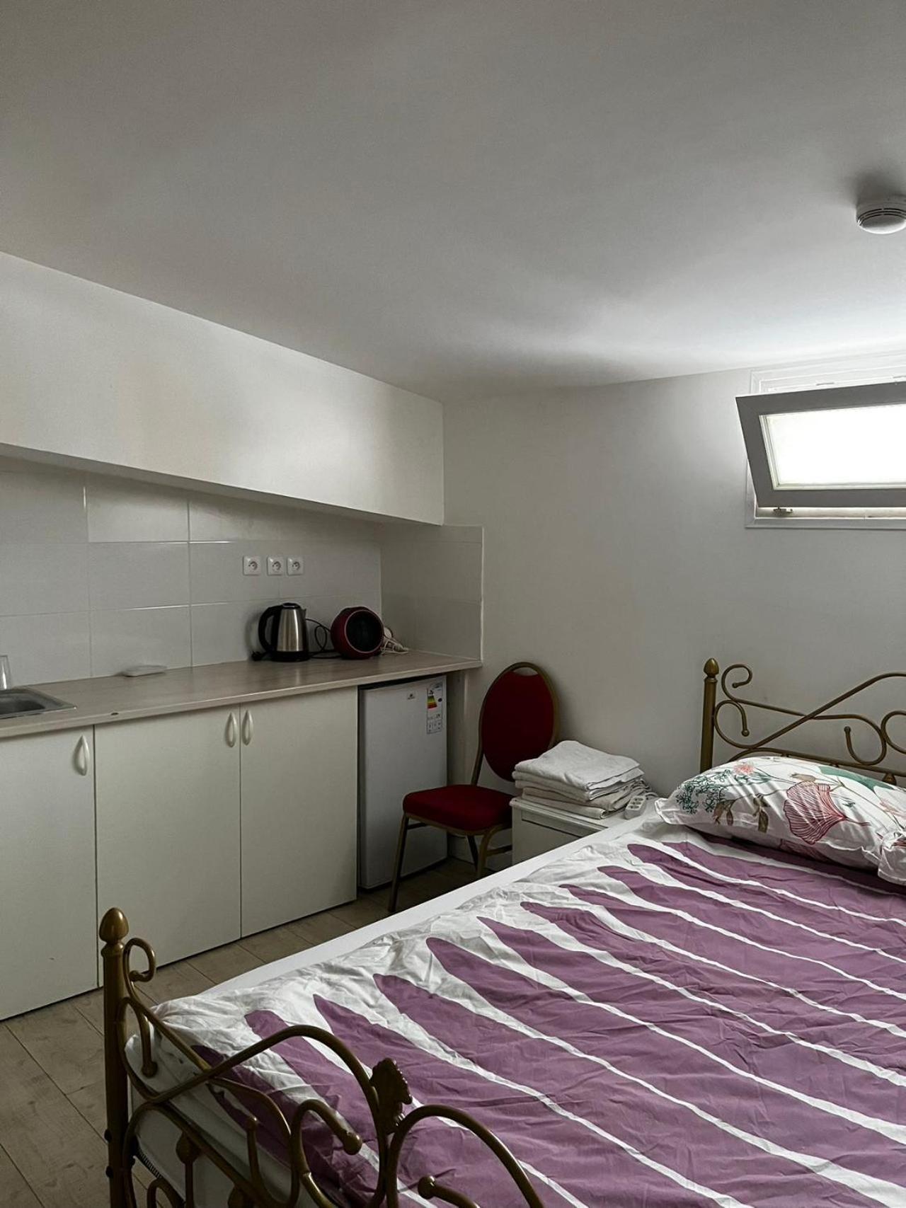 Chez Mia Paris Hostel ภายนอก รูปภาพ